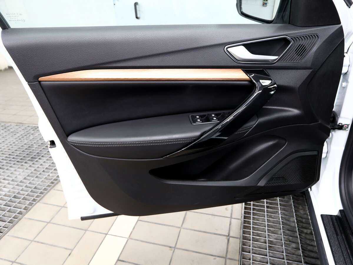 Lada (ВАЗ) Vesta с пробегом — 2023 год. Фото: #15