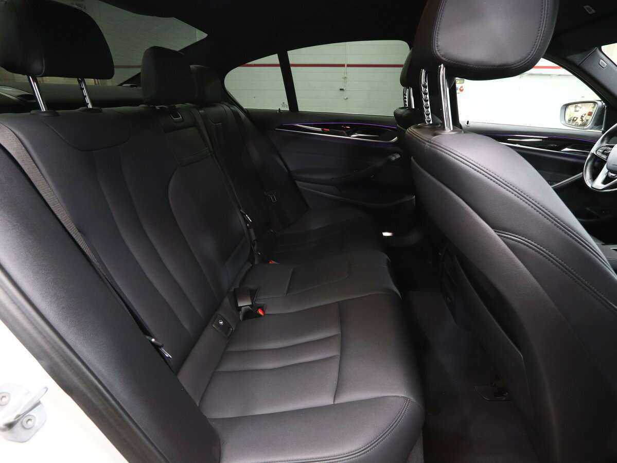 BMW 5 серии с пробегом — 2017 год. Фото: #20