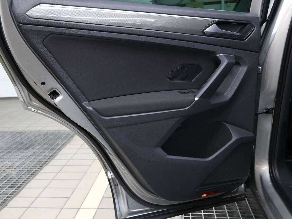 Volkswagen Tiguan с пробегом — 2018 год. Фото: #10