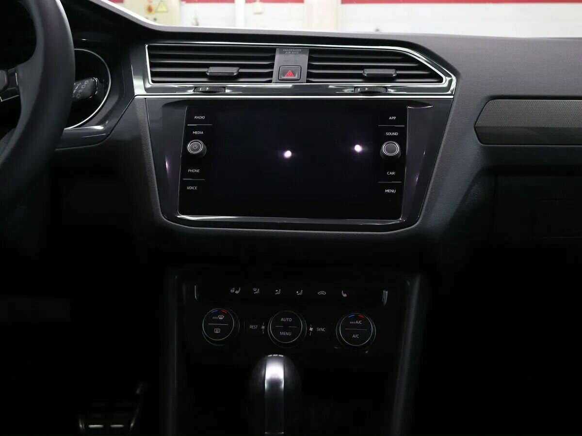 Volkswagen Tiguan с пробегом — 2018 год. Фото: #20