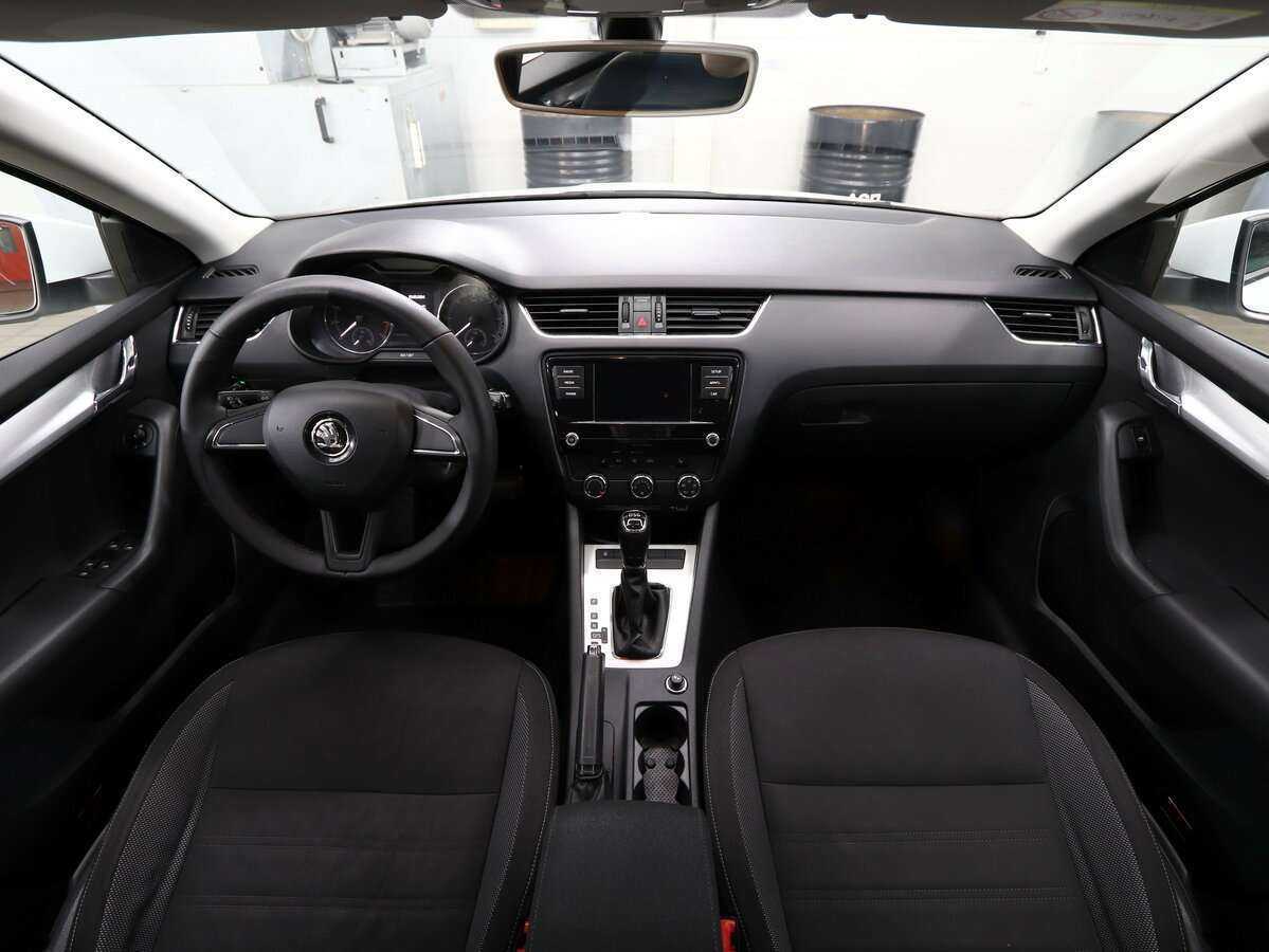 Skoda Octavia с пробегом — 2018 год. Фото: #14