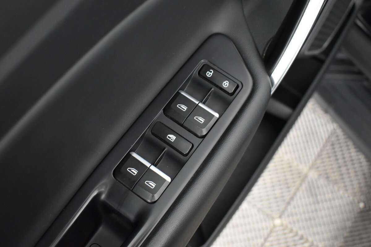 Geely Atlas с пробегом — 2020 год. Фото: #9