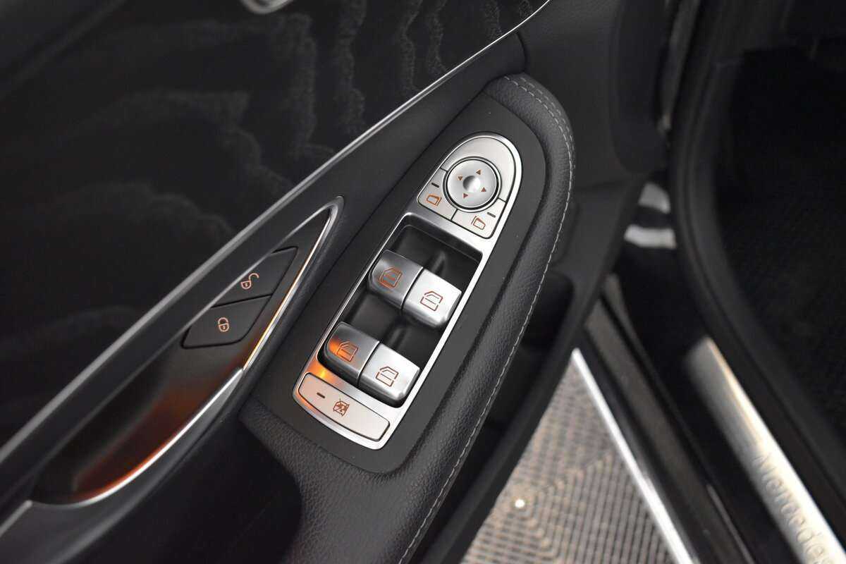 Mercedes-Benz C-Класс с пробегом — 2019 год. Фото: #6