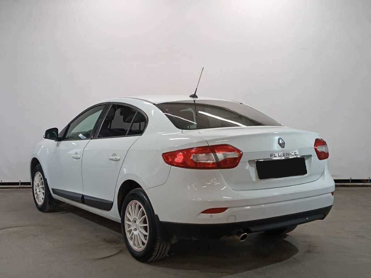 Renault Fluence с пробегом — 2016 год. Фото: #6