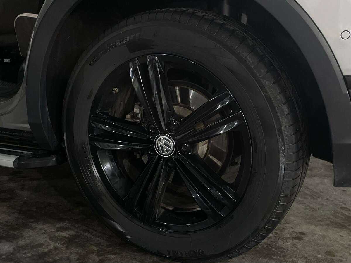 Volkswagen Tiguan с пробегом — 2019 год. Фото: #8