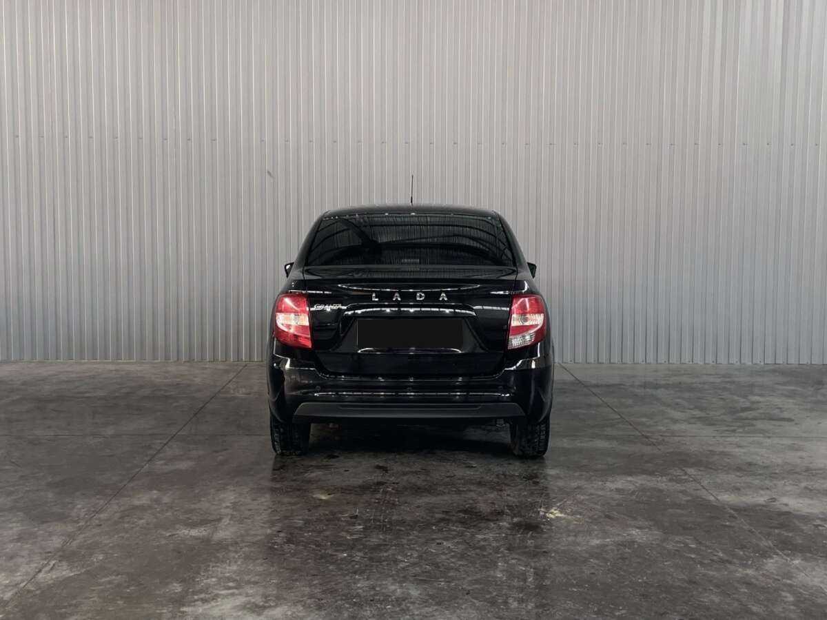 Lada (ВАЗ) Granta с пробегом — 2023 год. Фото: #5