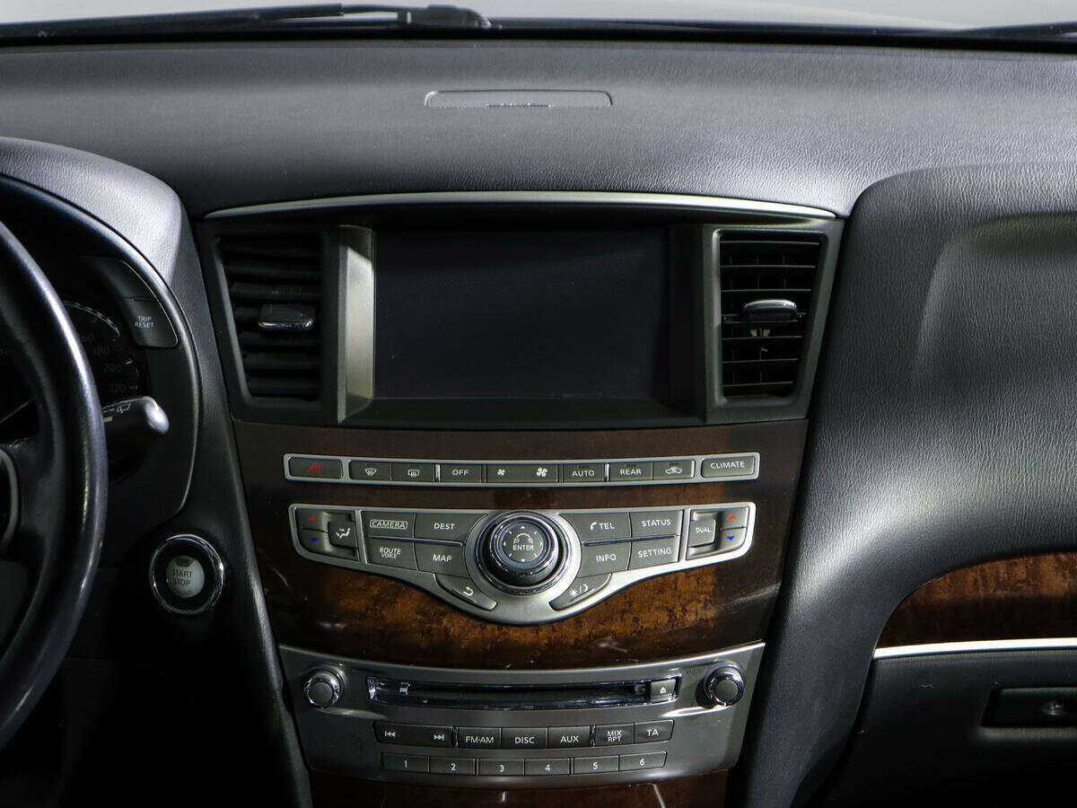 Infiniti QX60 с пробегом — 2015 год. Фото: #11