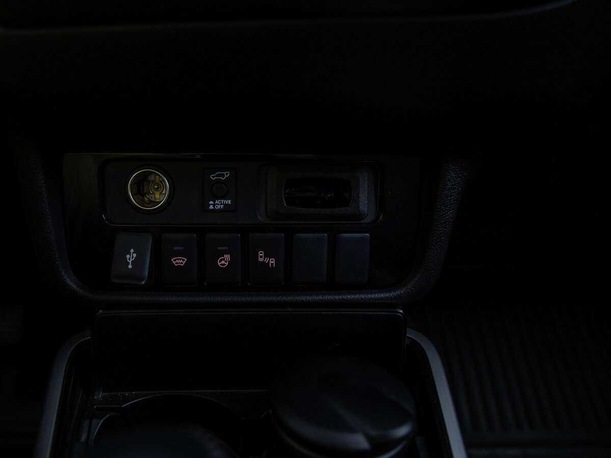 Mitsubishi Outlander с пробегом — 2021 год. Фото: #12