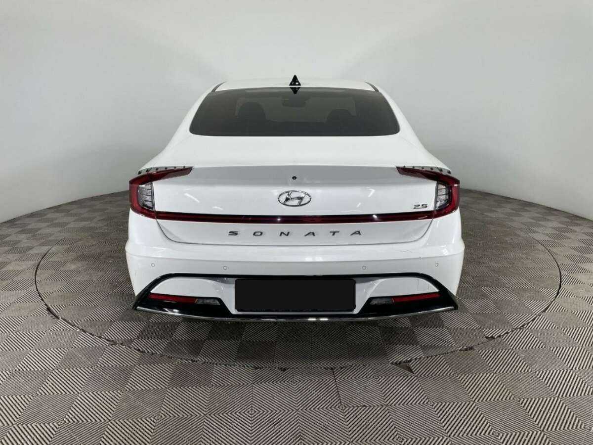 Hyundai Sonata с пробегом — 2019 год. Фото: #2