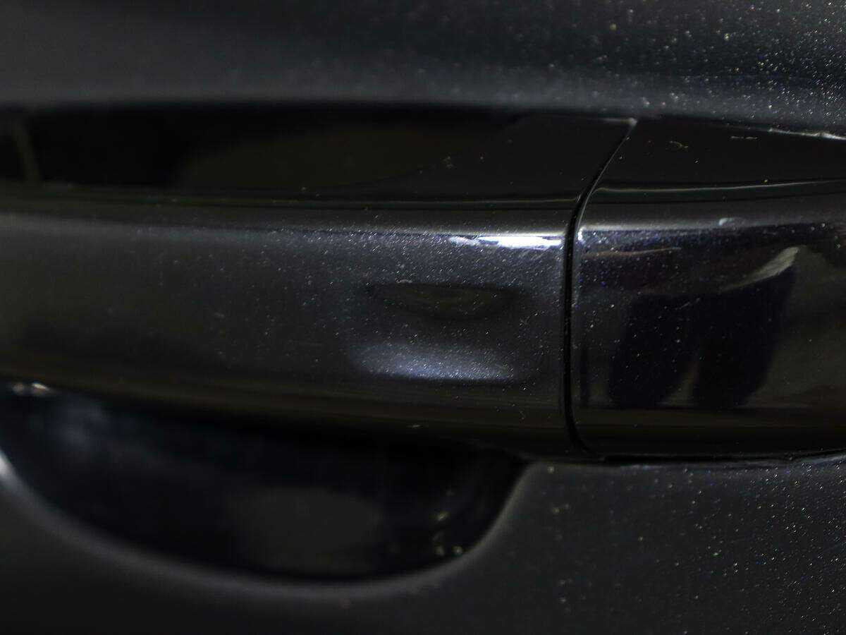 Volkswagen Touareg с пробегом — 2012 год. Фото: #17