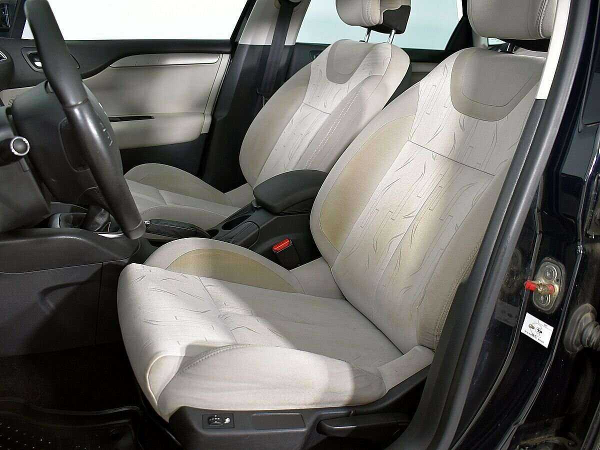 Citroen C4 с пробегом — 2012 год. Фото: #7