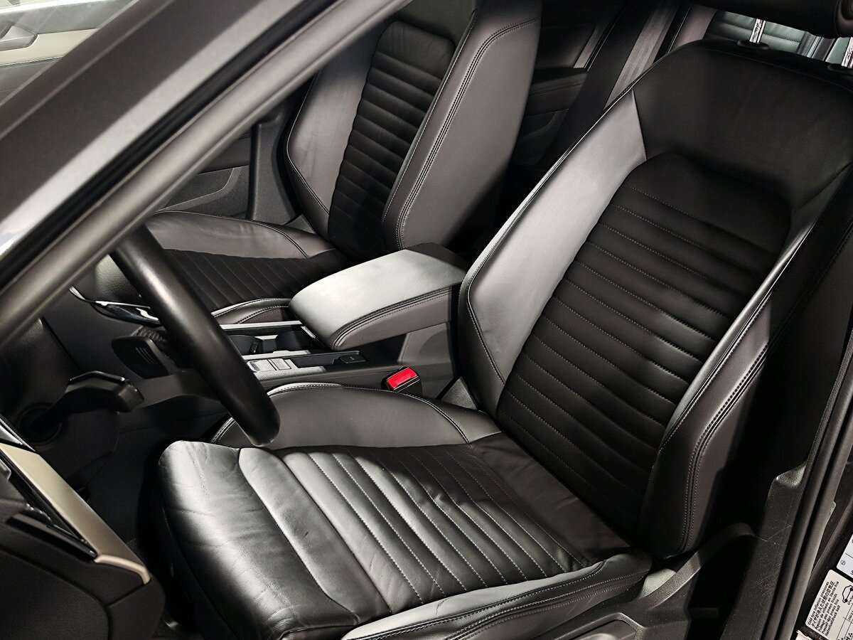 Volkswagen Passat с пробегом — 2019 год. Фото: #10