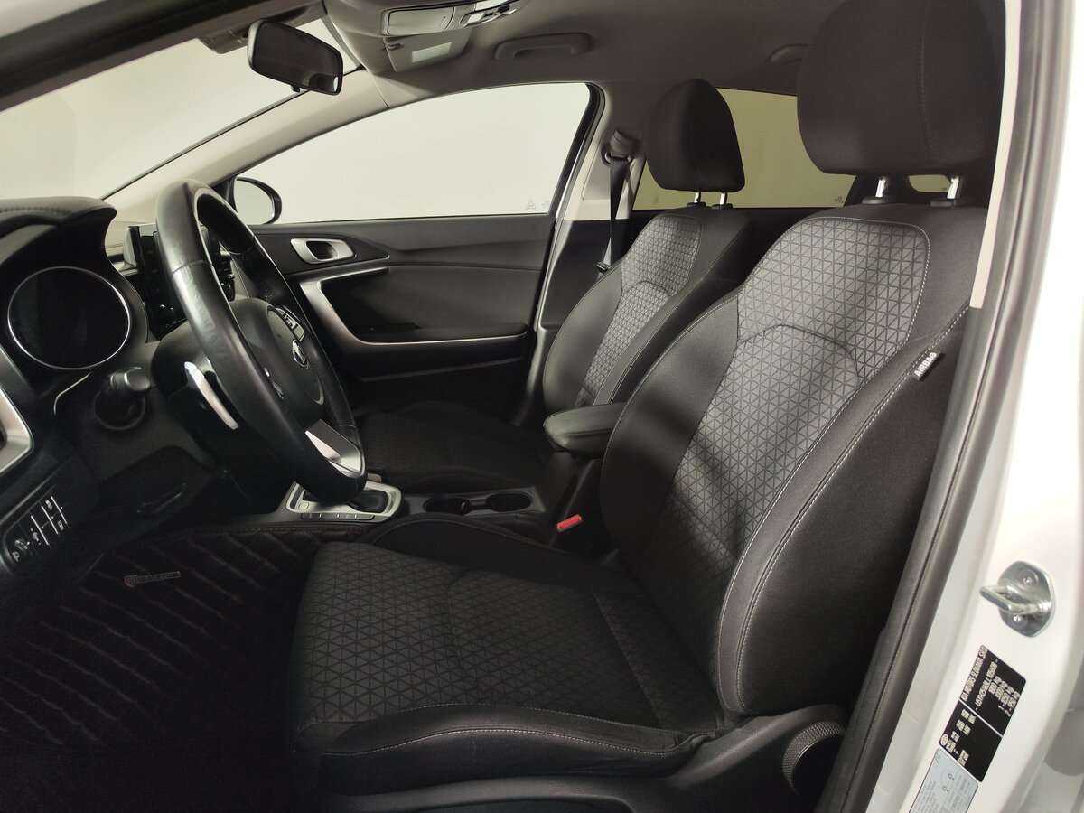 Kia Ceed с пробегом — 2020 год. Фото: #5