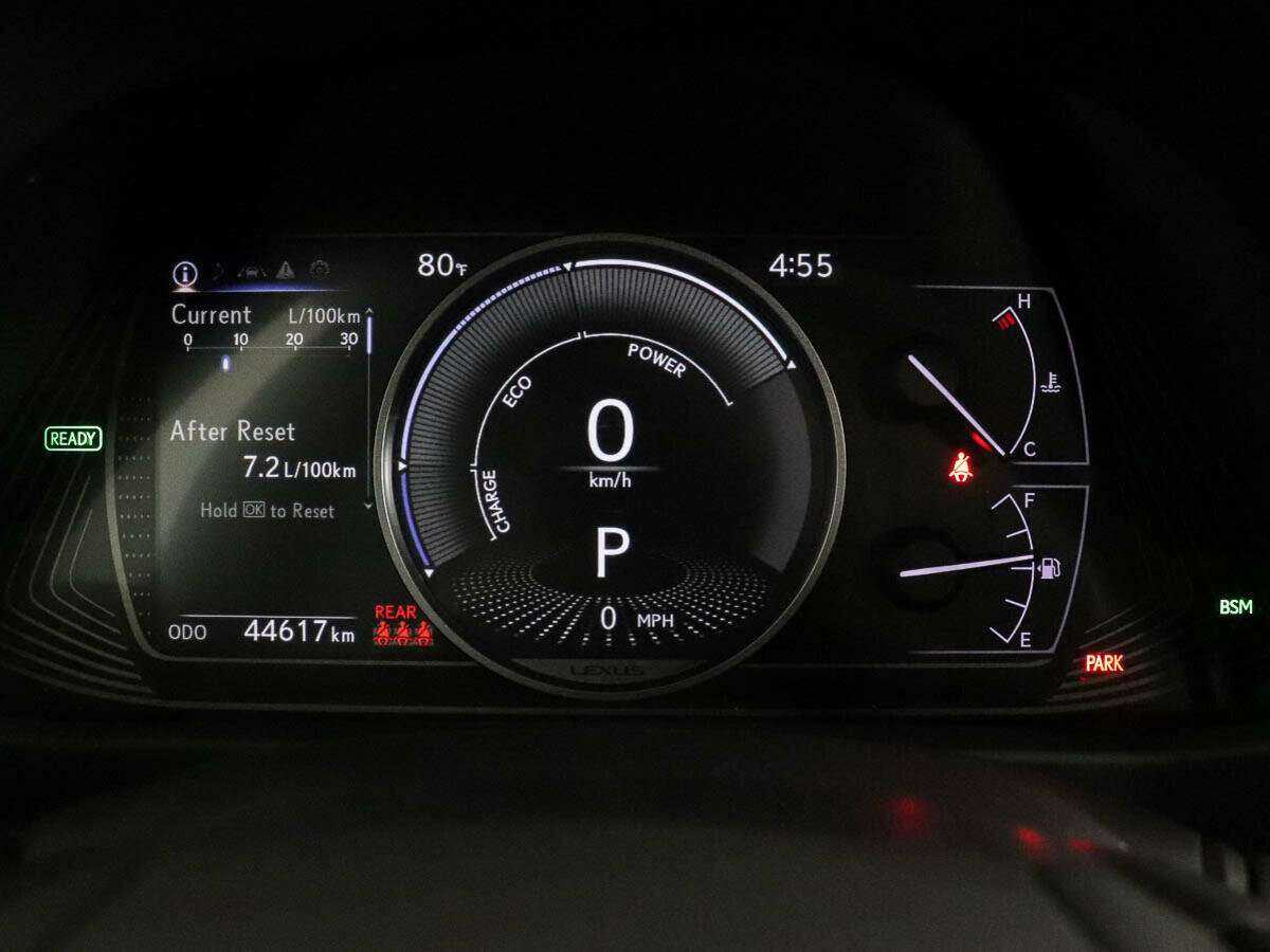 Lexus UX с пробегом — 2019 год. Фото: #12