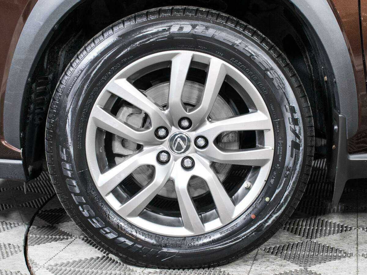 Lexus NX с пробегом — 2018 год. Фото: #17