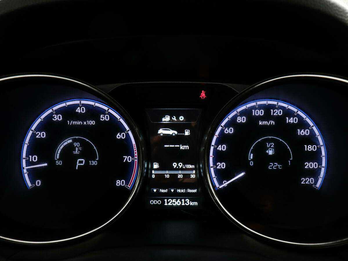 Hyundai ix35 с пробегом — 2014 год. Фото: #10