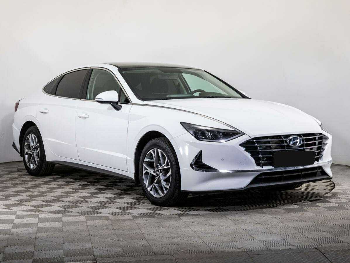 Hyundai Sonata с пробегом — 2020 год. Фото: #2