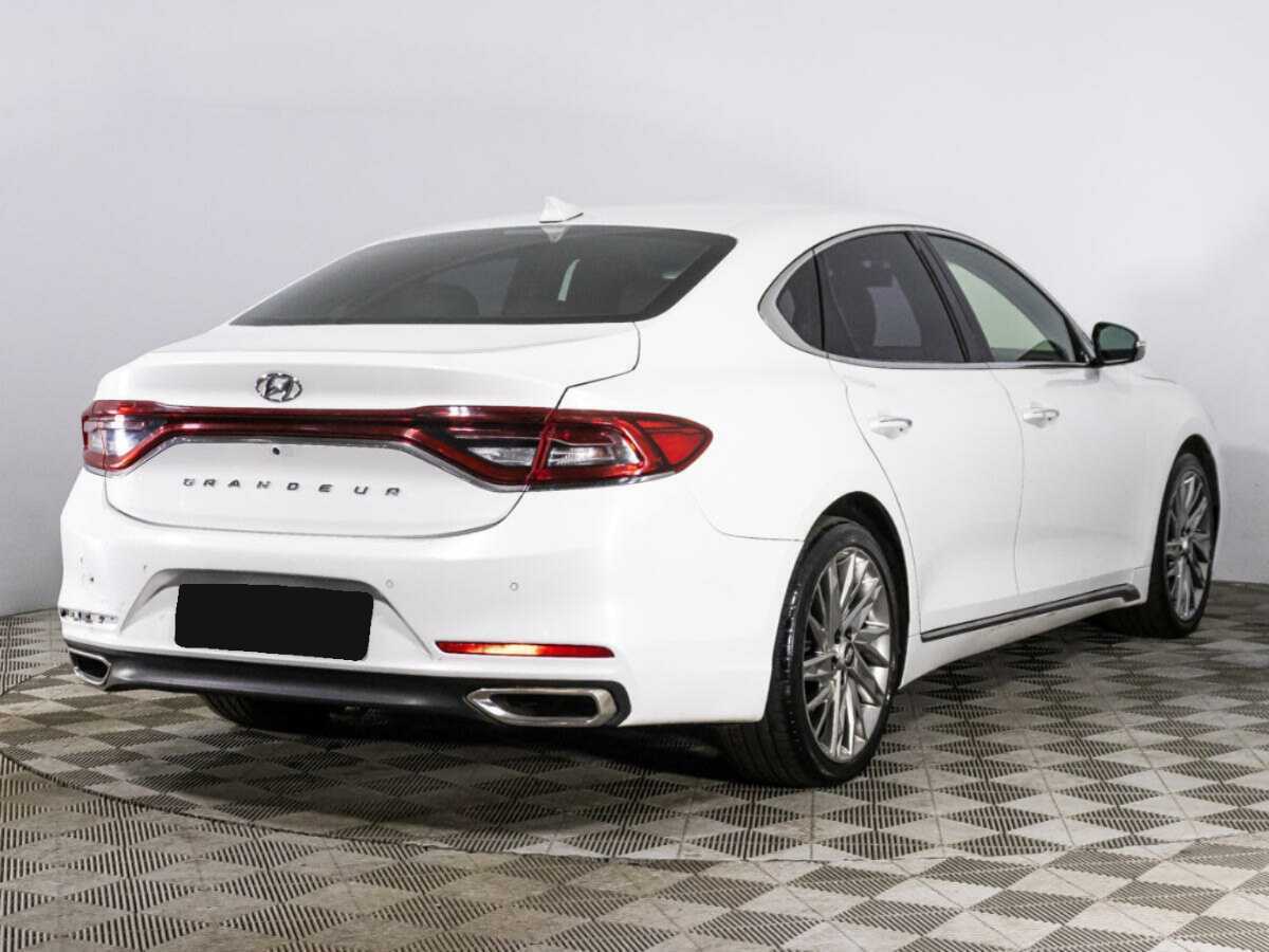Hyundai Grandeur с пробегом — 2018 год. Фото: #4