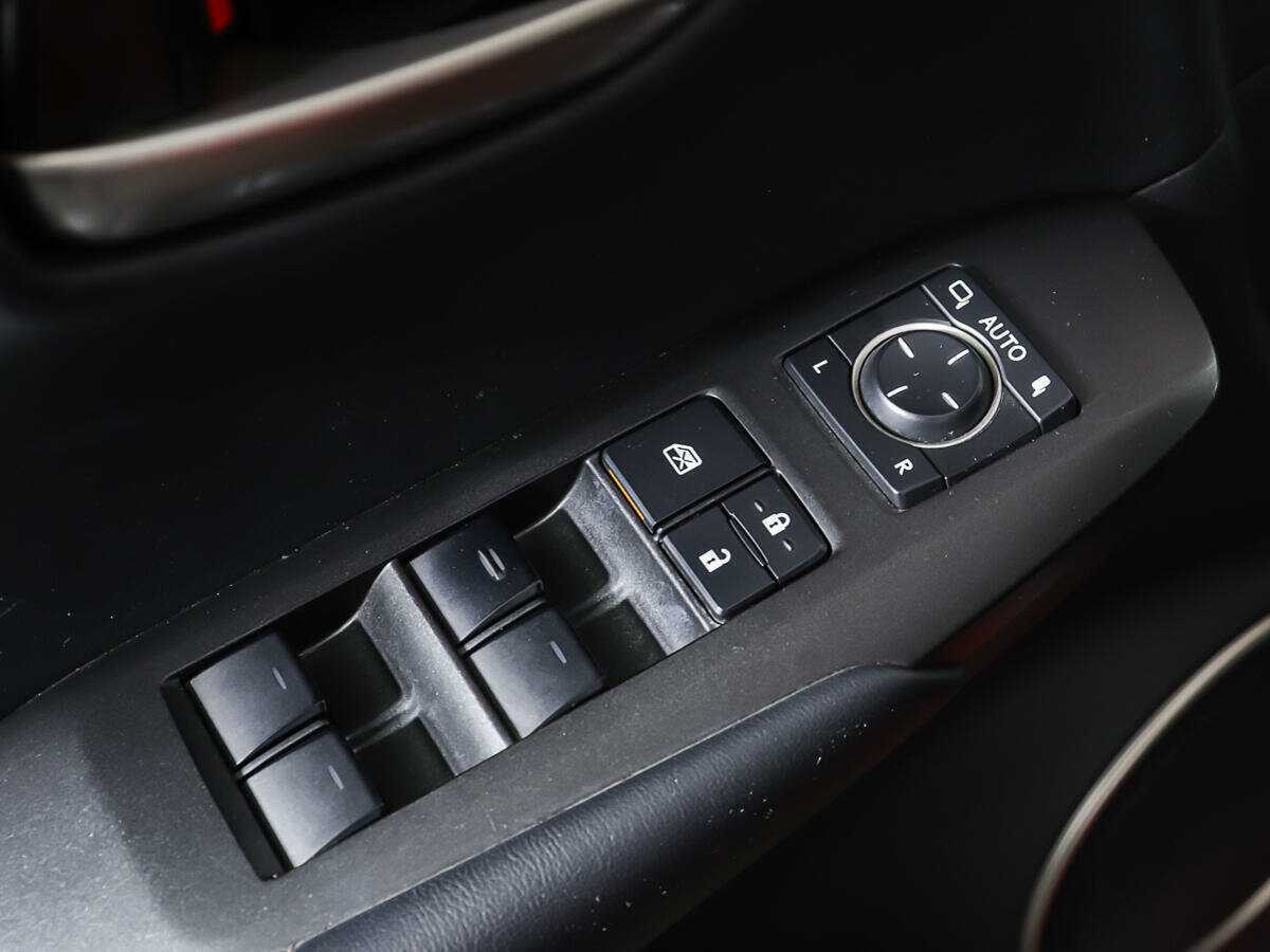 Lexus NX с пробегом — 2015 год. Фото: #15