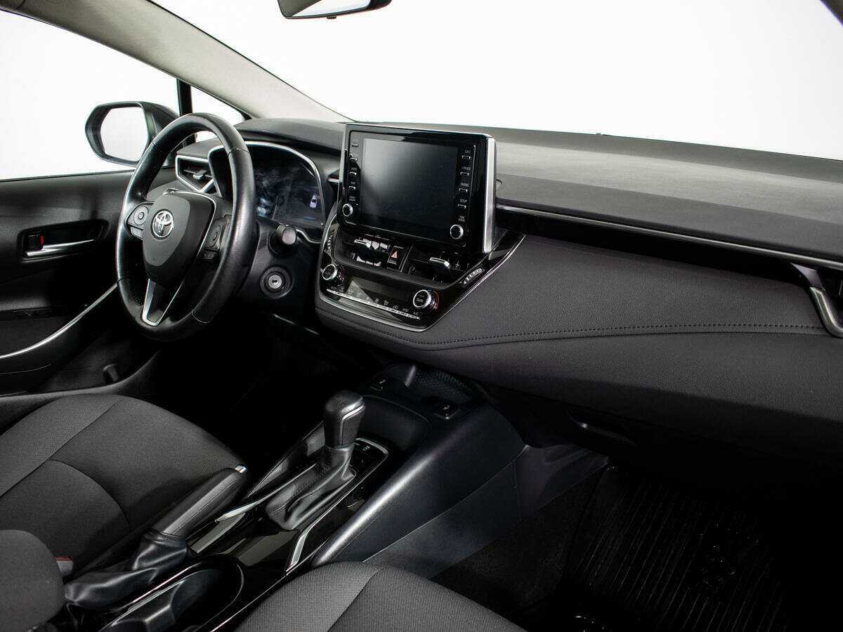 Toyota Corolla с пробегом — 2019 год. Фото: #6