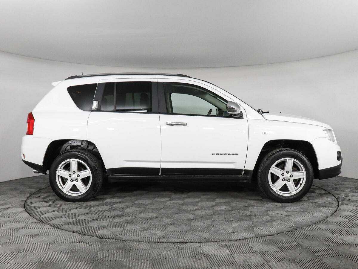 Jeep Compass с пробегом — 2012 год. Фото: #3