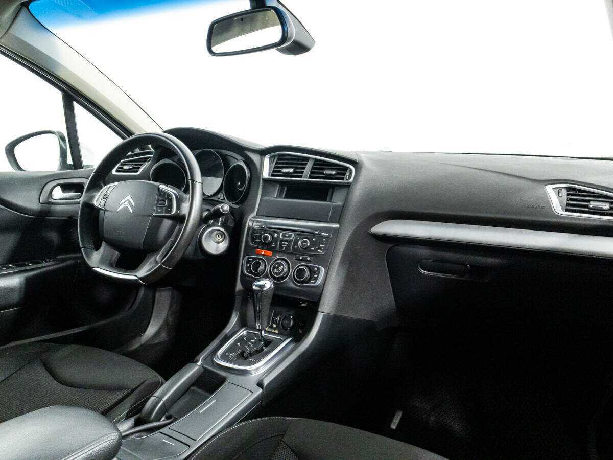 Citroen C4 с пробегом — 2013 год. Фото: #8