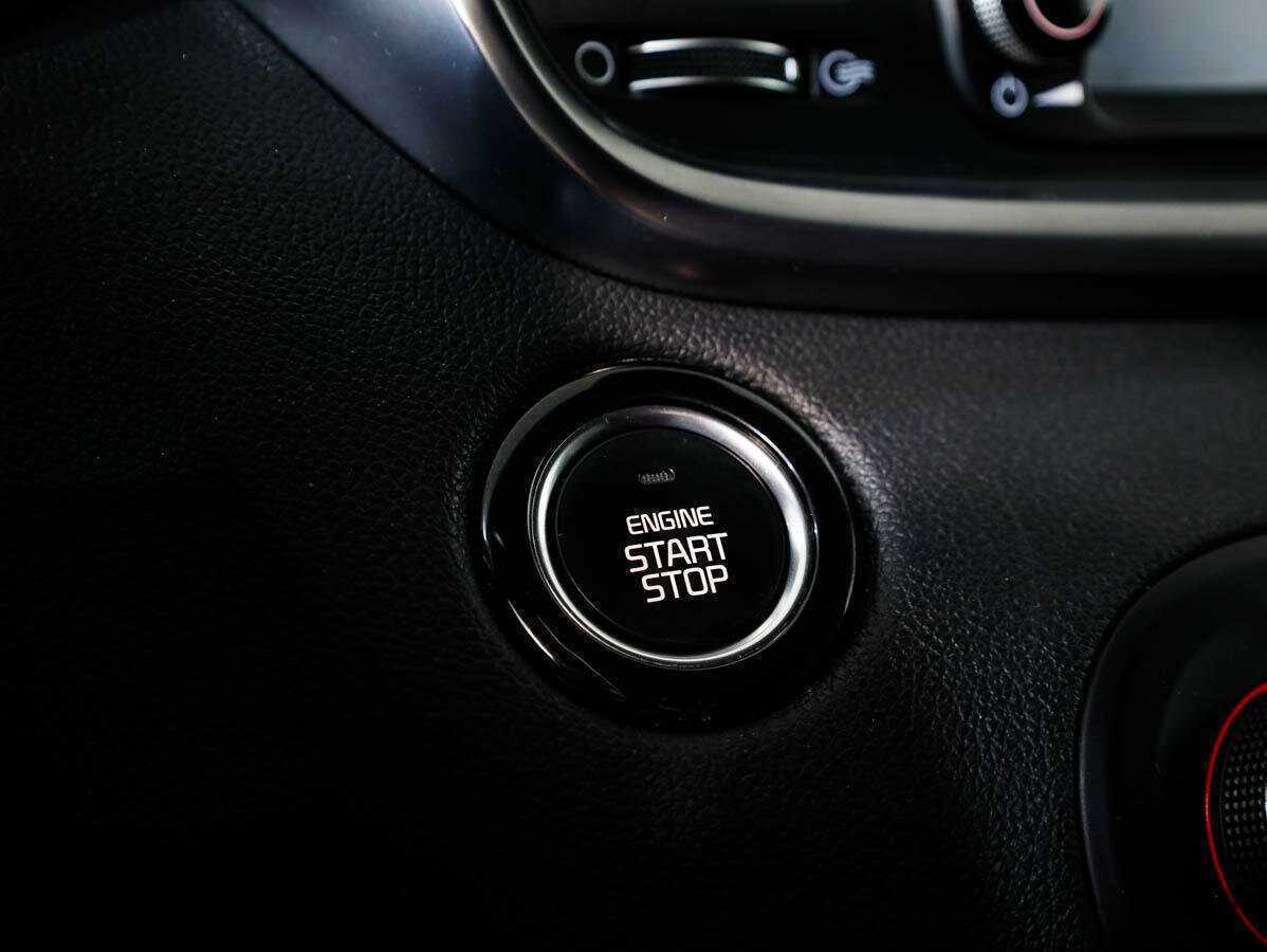 Kia Sorento с пробегом — 2018 год. Фото: #19