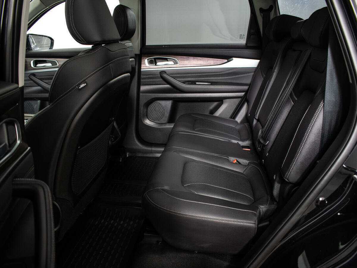 EXEED VX с пробегом — 2022 год. Фото: #9