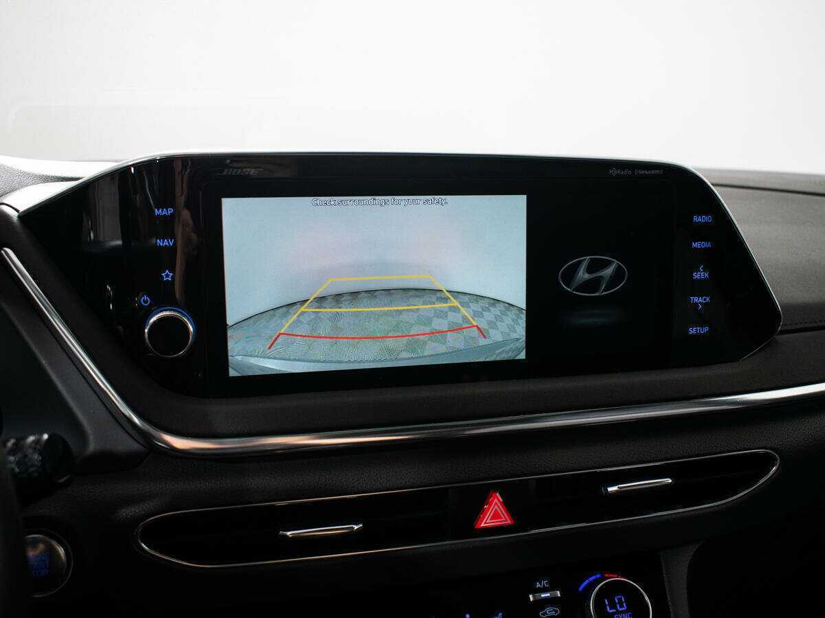 Hyundai Sonata с пробегом — 2021 год. Фото: #11