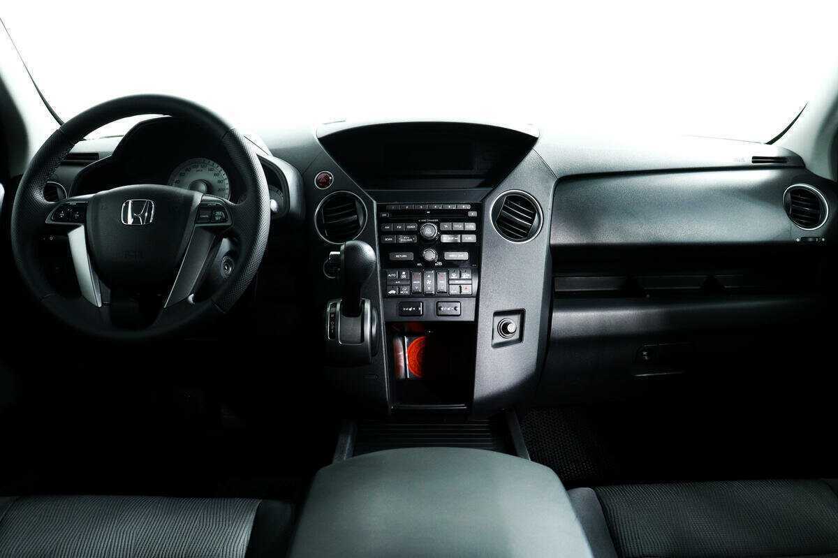 Honda Pilot с пробегом — 2013 год. Фото: #9