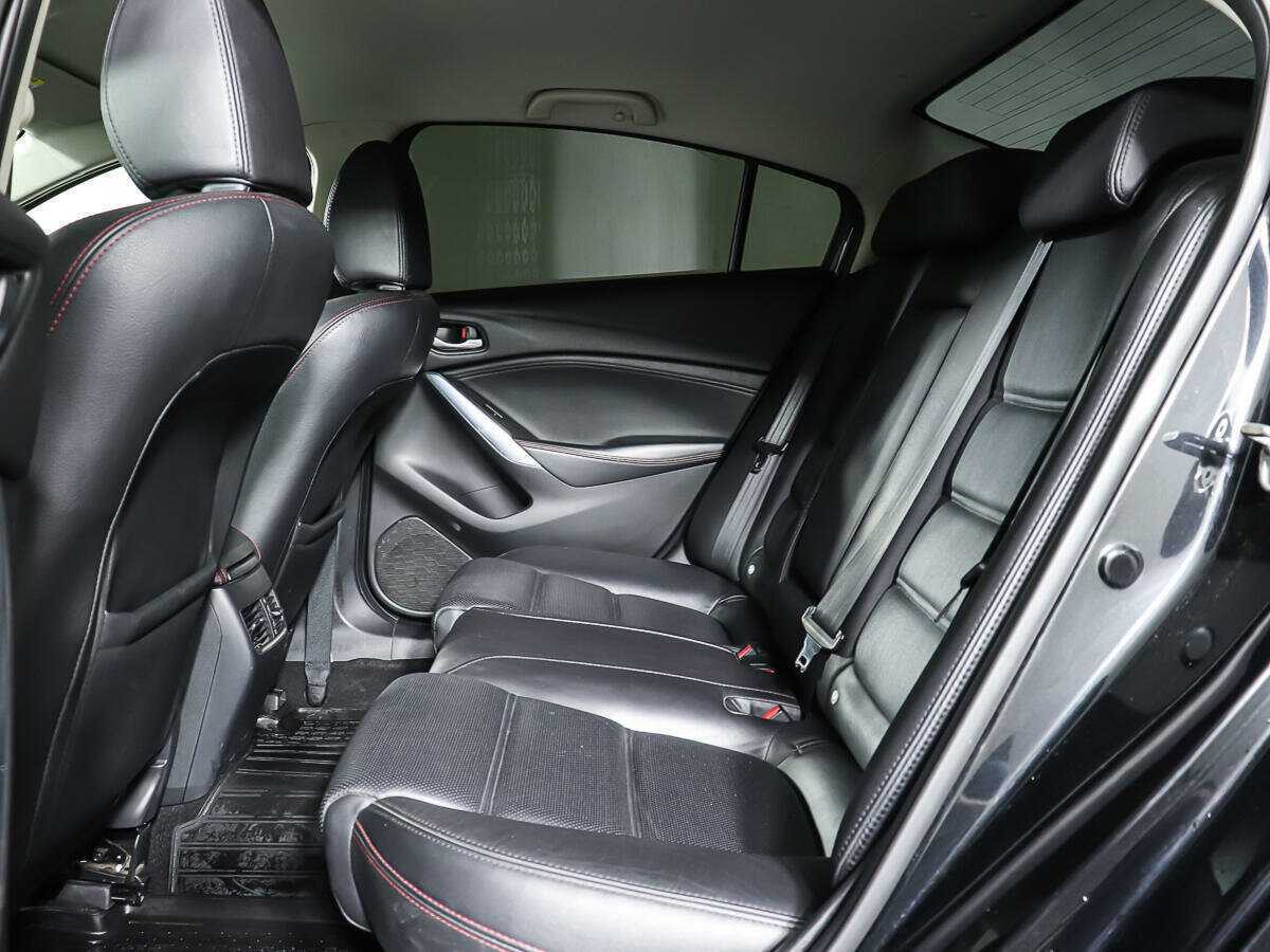 Mazda 6 с пробегом — 2014 год. Фото: #9