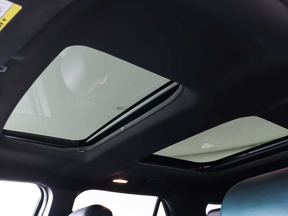 Ford Explorer с пробегом — 2015 год. Фото: #21