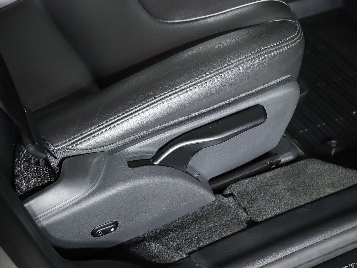 Volvo XC60 с пробегом — 2015 год. Фото: #15