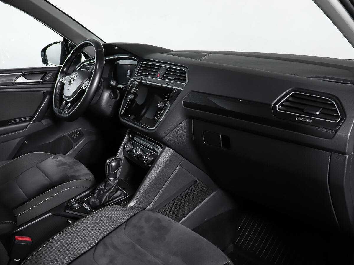 Volkswagen Tiguan с пробегом — 2018 год. Фото: #8