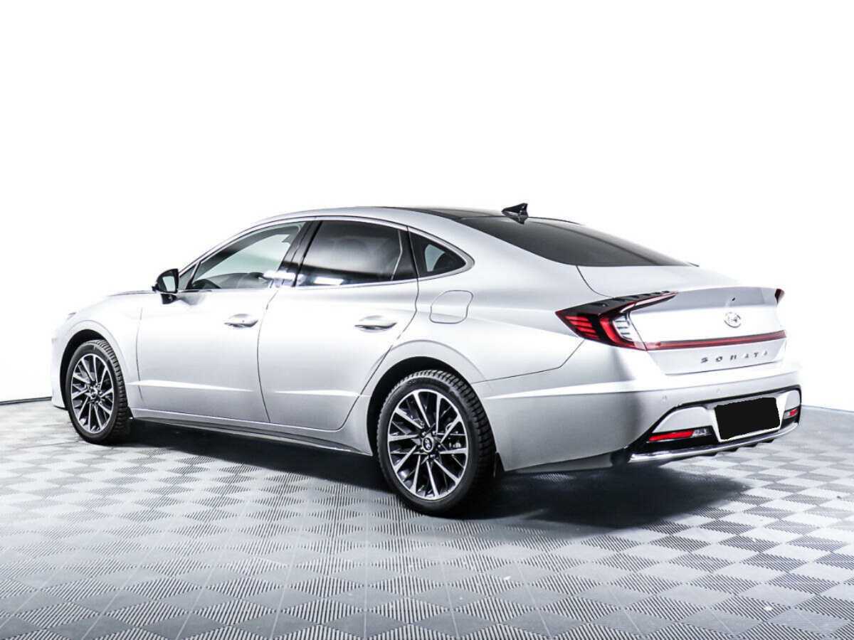 Hyundai Sonata с пробегом — 2021 год. Фото: #6