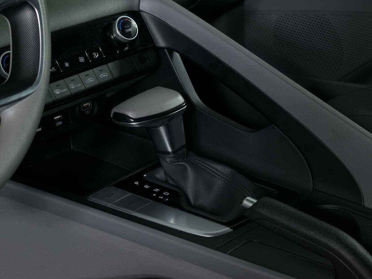 Hyundai Elantra с пробегом — 2021 год. Фото: #15