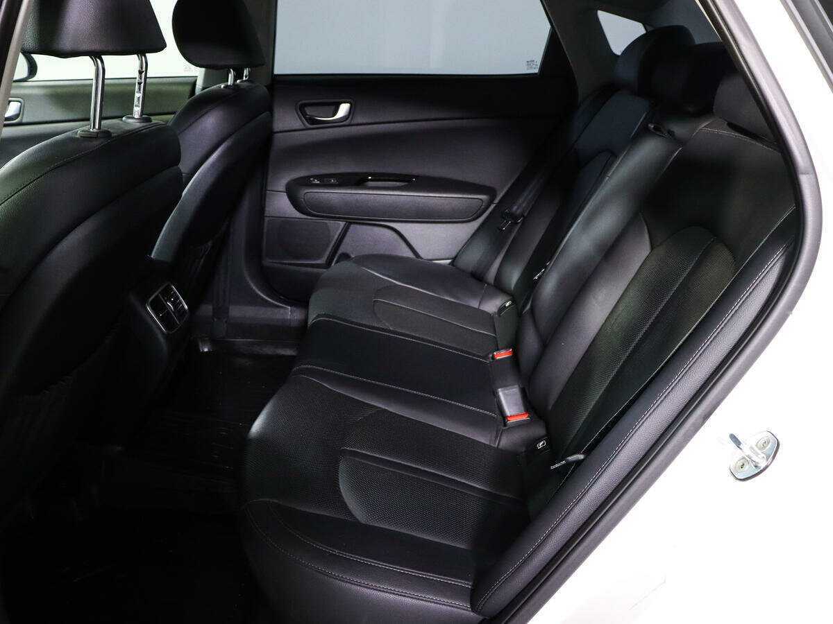 Kia Optima с пробегом — 2019 год. Фото: #9