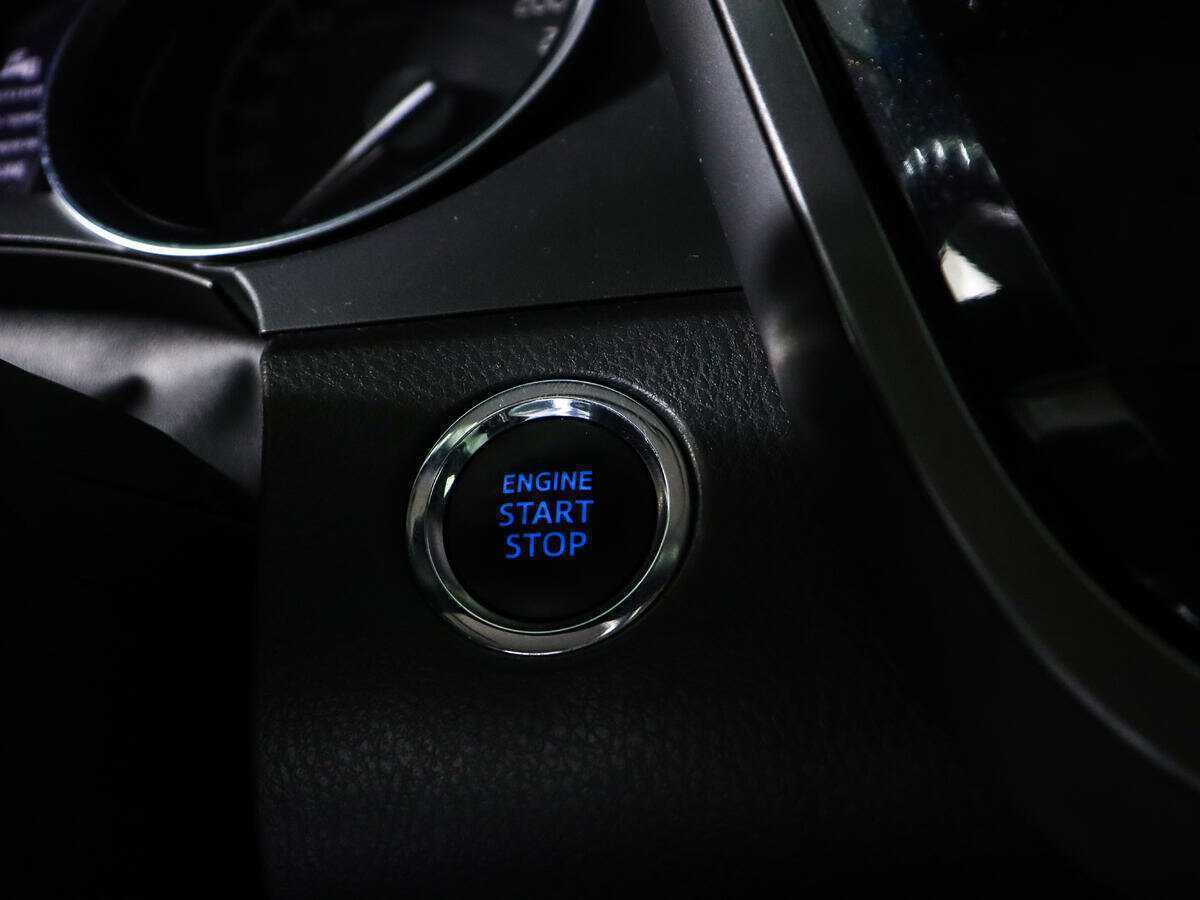 Toyota Camry с пробегом — 2021 год. Фото: #14