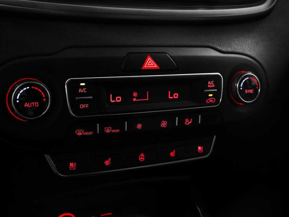 Kia Sorento с пробегом — 2019 год. Фото: #14