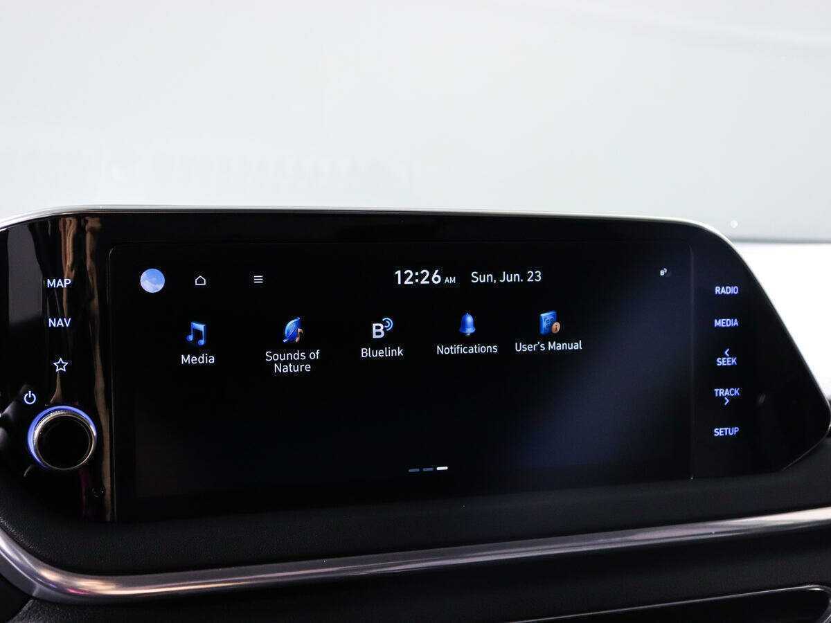 Hyundai Sonata с пробегом — 2020 год. Фото: #11