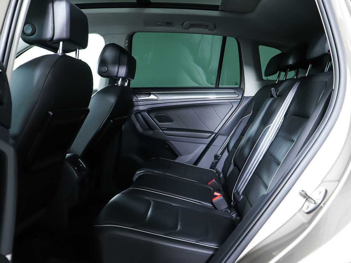 Volkswagen Tiguan с пробегом — 2017 год. Фото: #11