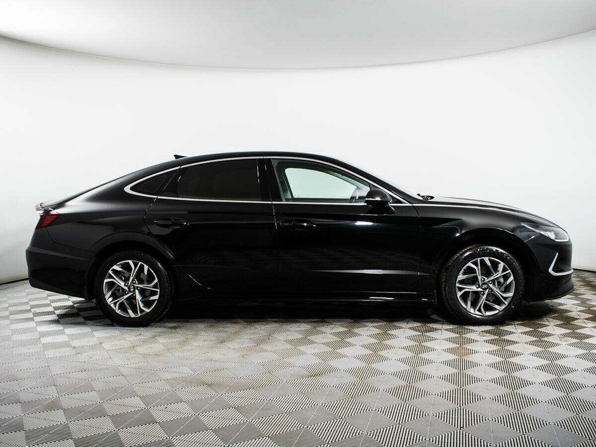 Hyundai Sonata с пробегом — 2020 год. Фото: #3