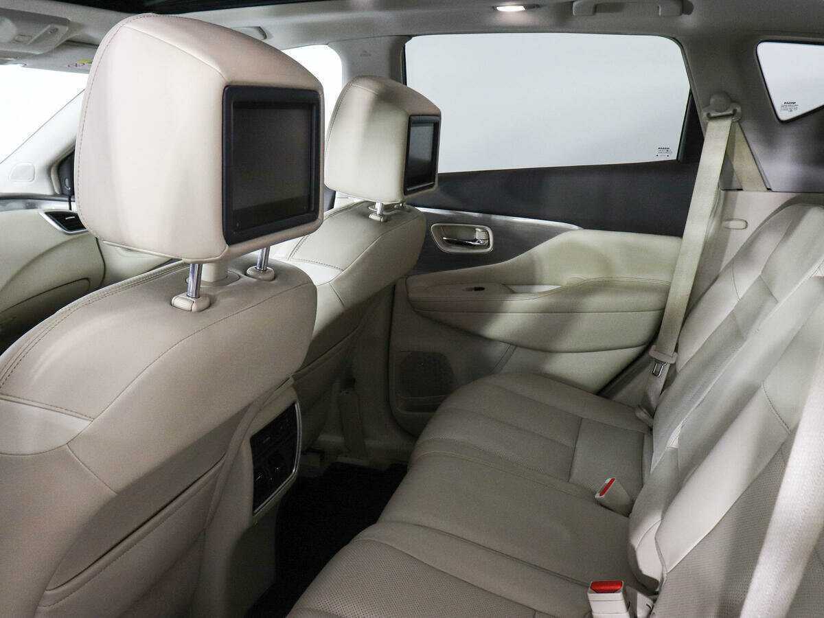 Nissan Murano с пробегом — 2017 год. Фото: #11