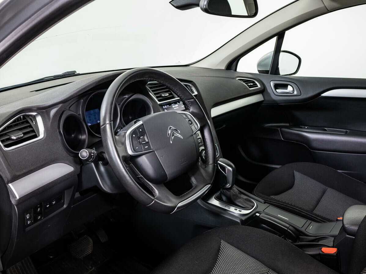 Citroen C4 с пробегом — 2020 год. Фото: #8