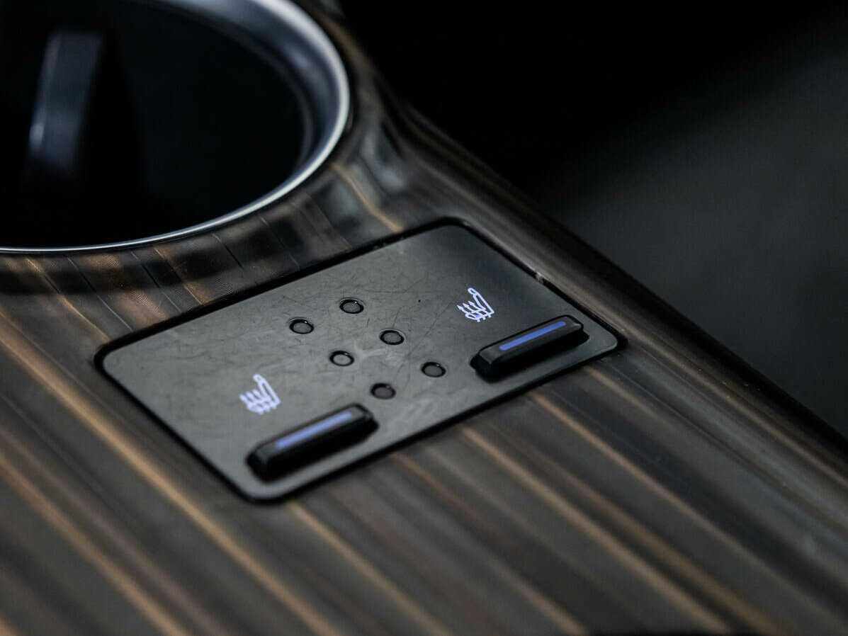 Toyota Camry с пробегом — 2018 год. Фото: #15