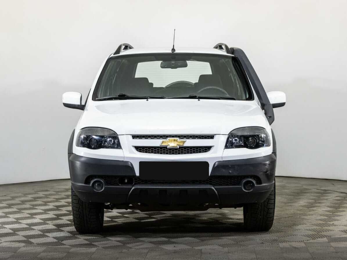 Chevrolet Niva с пробегом — 2018 год. Фото: #1