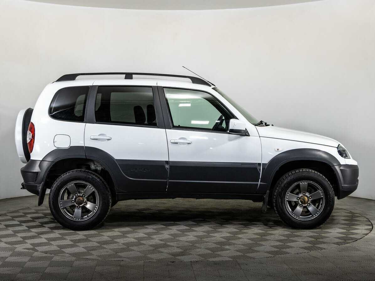Chevrolet Niva с пробегом — 2018 год. Фото: #4