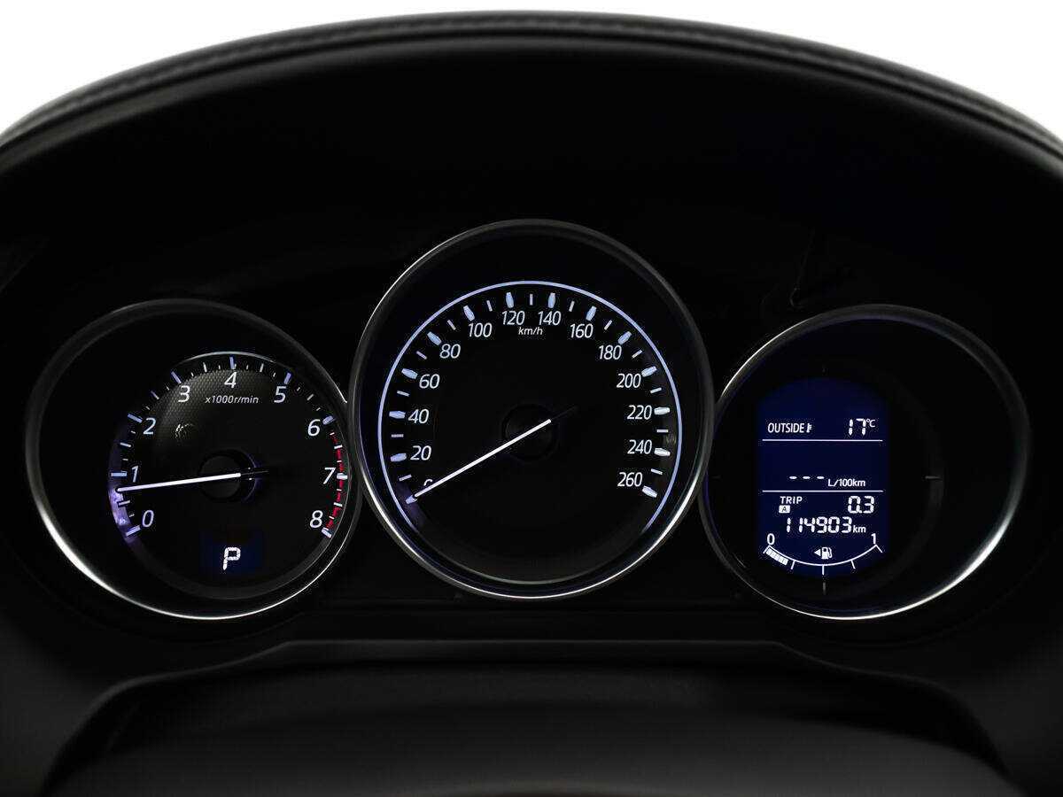 Mazda 6 с пробегом — 2016 год. Фото: #10