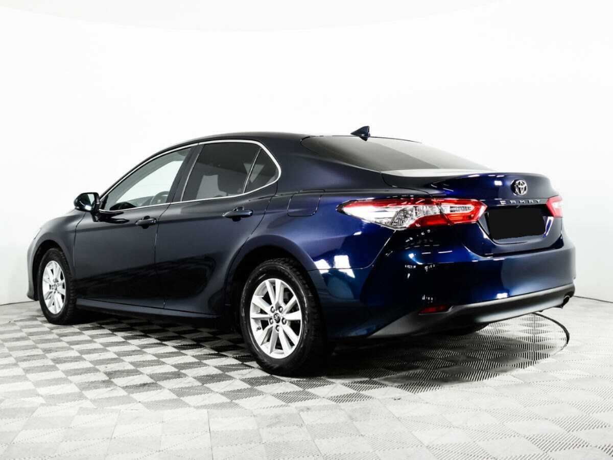 Toyota Camry с пробегом — 2019 год. Фото: #8