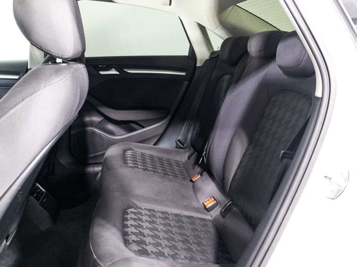 Audi A3 с пробегом — 2015 год. Фото: #9